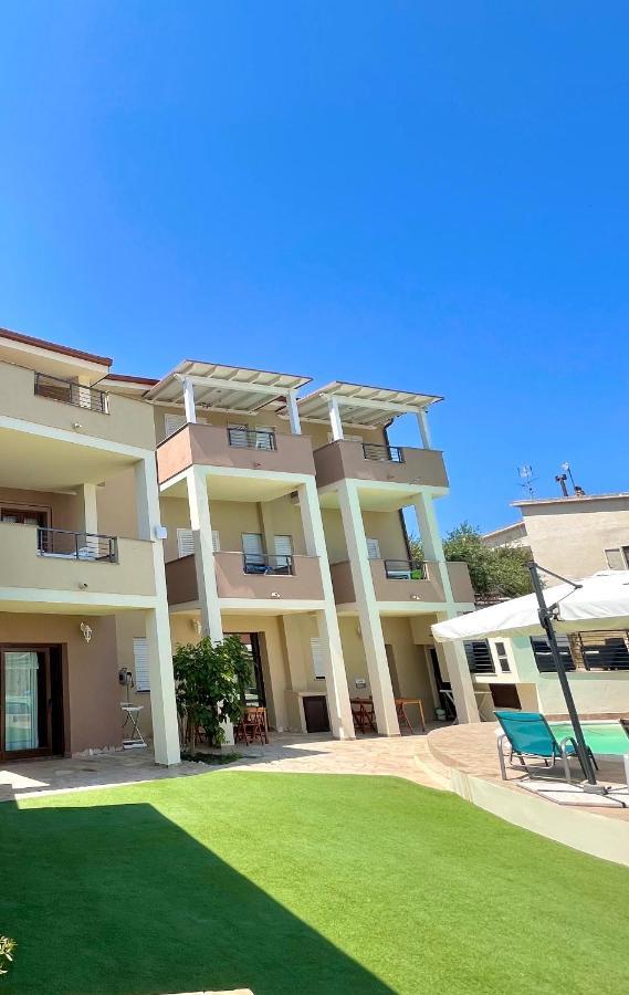 Apartment Ines Tergu Exterior foto